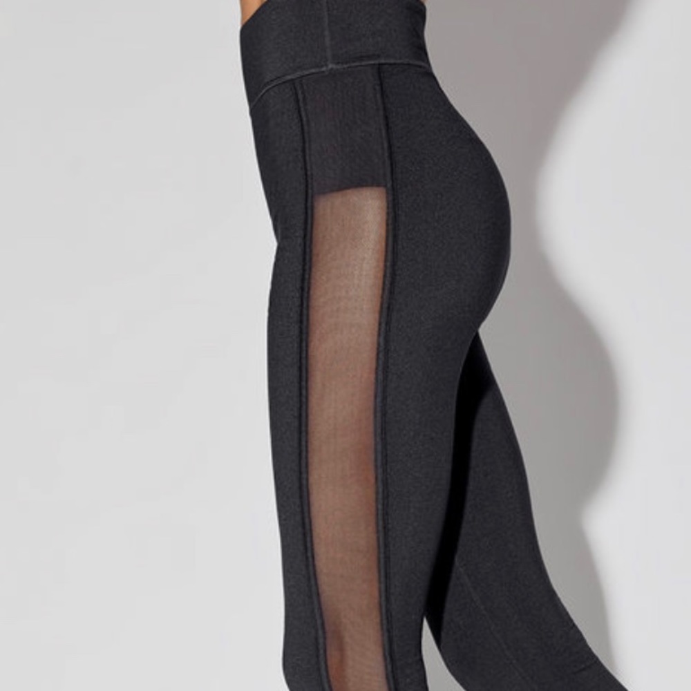 Carbon Striped Mesh ultra high rise compression legging